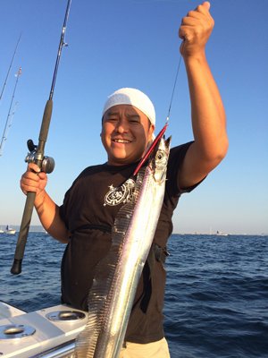 タチウオ釣り ジギング メタルジグ 指４本サイズ