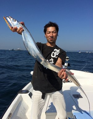 タチウオ釣り ジギング 130cmオーバー ドラゴンサイズ