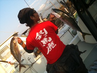 日の岬沖 タチパターン 青物狙い メジロ・シオ()