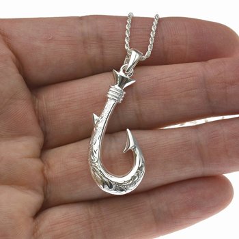 BreezyIsland ハワイアンジュエリーペンダント 「フィッシュフック」 釣り針で幸運を逃さない Silver925