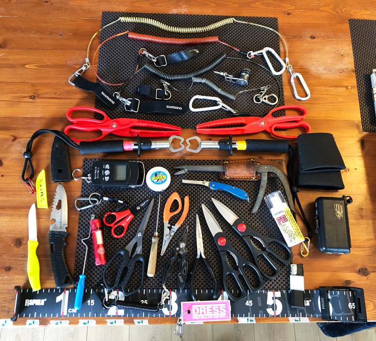 釣りに必要な工具や道具セット３